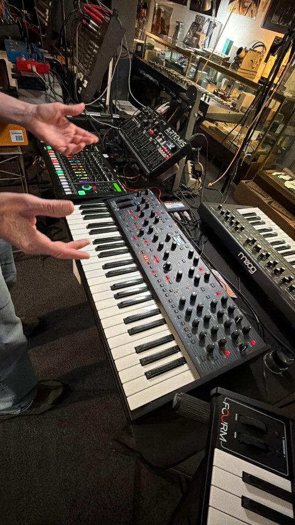 Hands on synthesizer keys